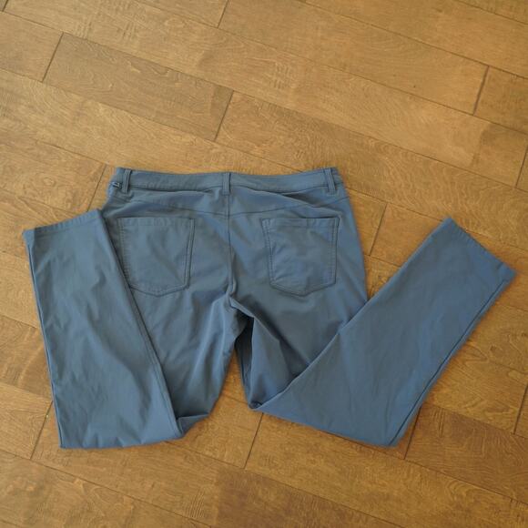 Lululemon ABC‎ Pants Men’s Size 38 Warpstreme Blue Classic Fit Golf Performance - Picture 7 of 9
